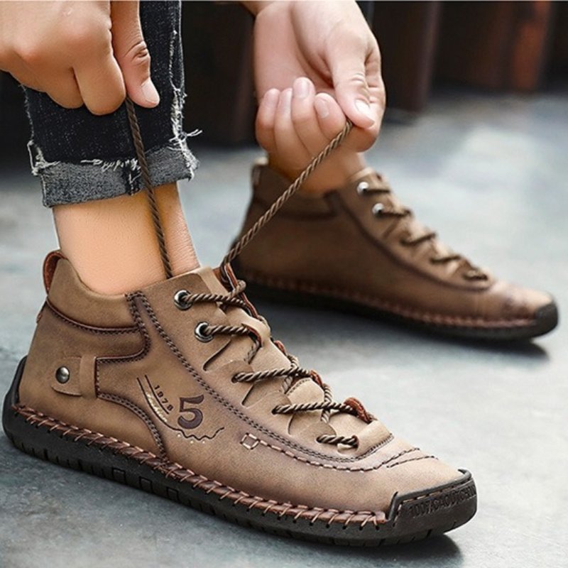 ReliefFootTM⏰Promotion - 70% OFF🔥Soft Leather Vintage Orthotic Shoes for Men
