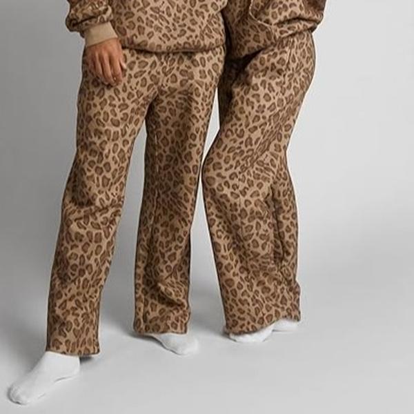 The Straight Leg Sweatpants | Limited Edition