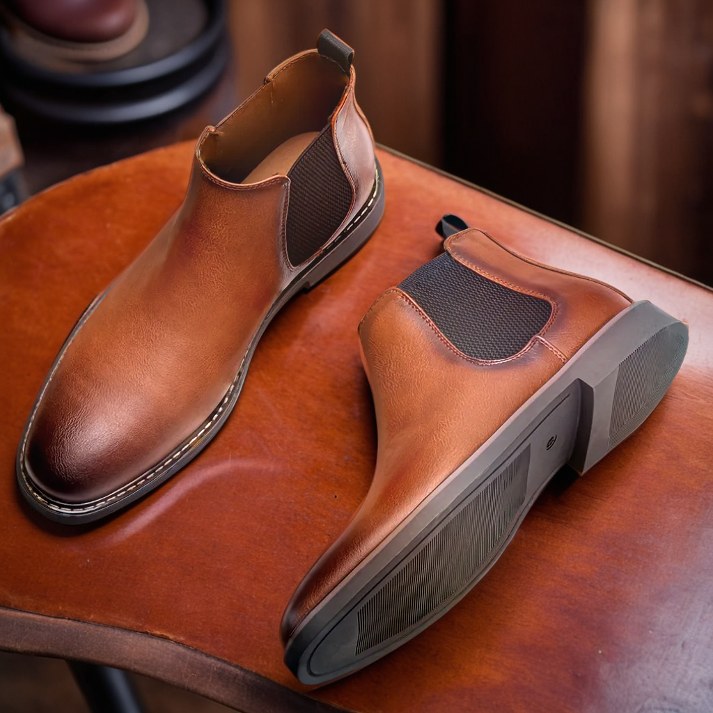Harrington’s Refined Appeal | Round Toe Chelsea Boots