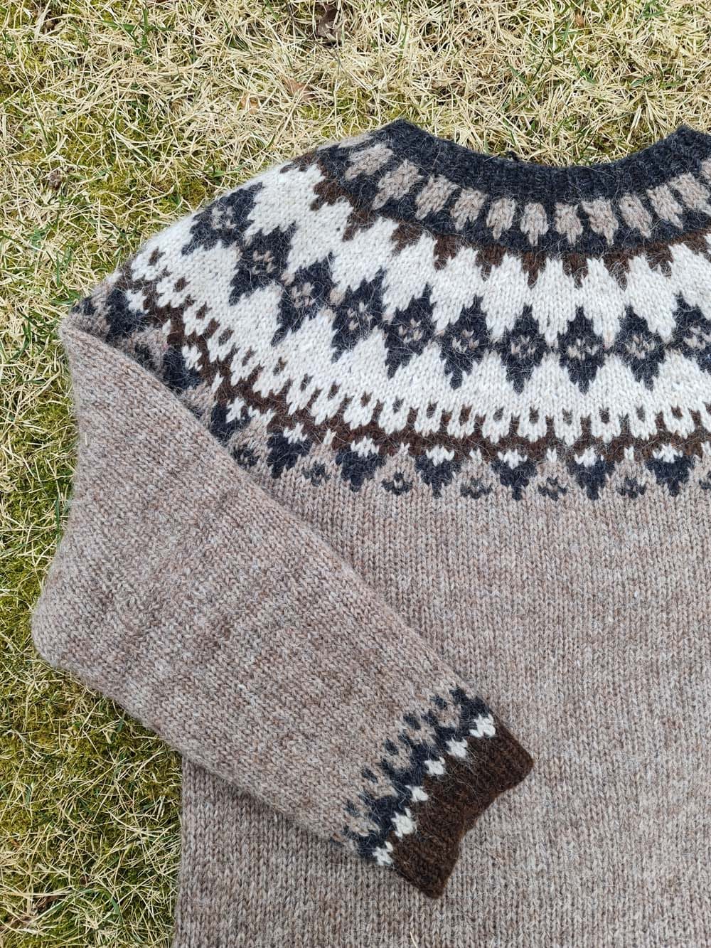 Kátir Karlar - Icelandic Sweater - Oatmeal