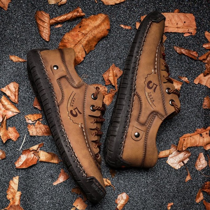 ReliefFootTM⏰Promotion - 70% OFF🔥Soft Leather Vintage Orthotic Shoes for Men